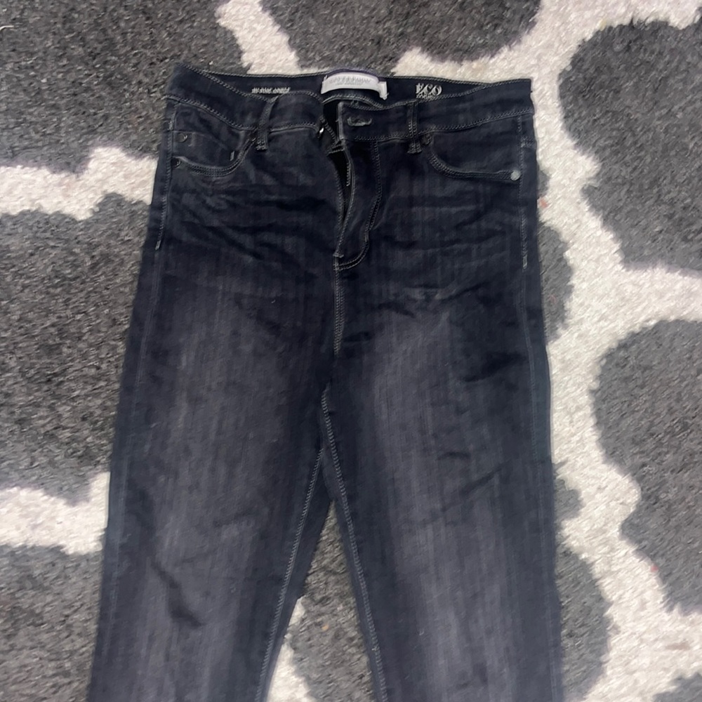 Dark grey women’s skinny jeans